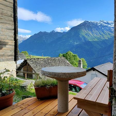 Appartamento Accogliente Di Montagna A Cavagnago Faido Eksteriør billede